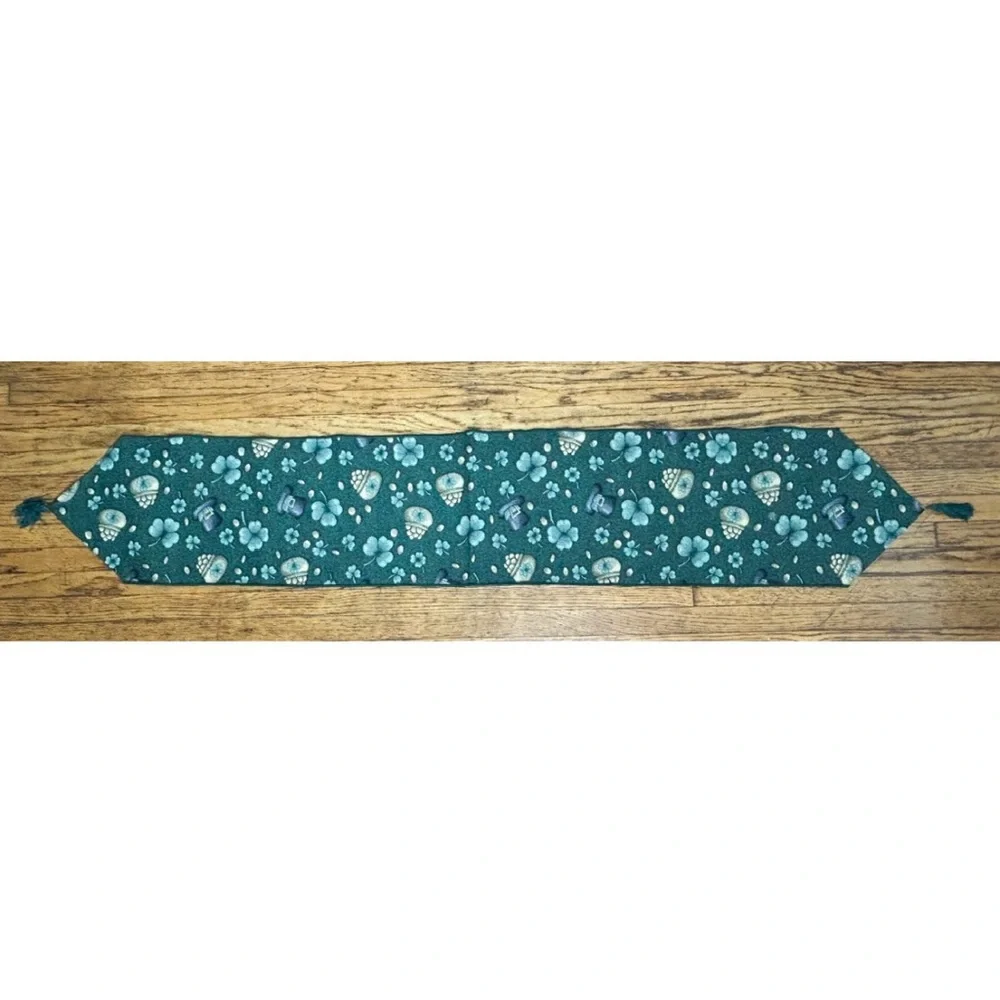 Green Lucky Charms Tapestry Table Runner w Tassel St Patricks Day USA Made